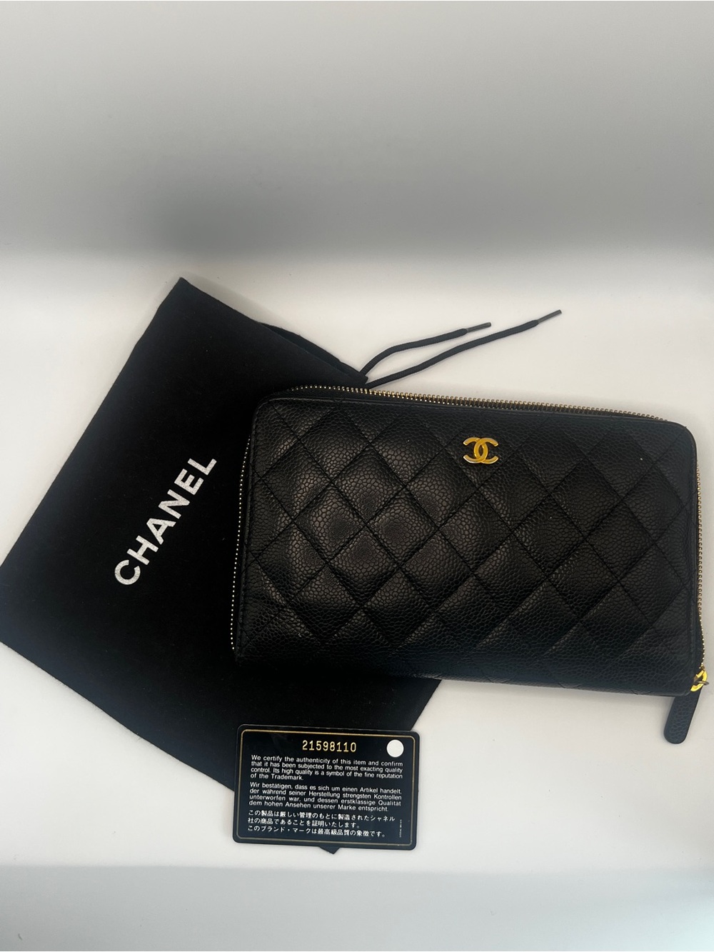 Chanel Classic Caviar Quilted Zip Around Wallet Black Gold Hardware